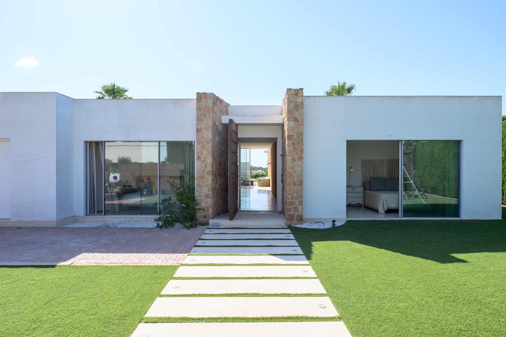 Resa Estates te koop sale Cala Comte main entrance.jpg